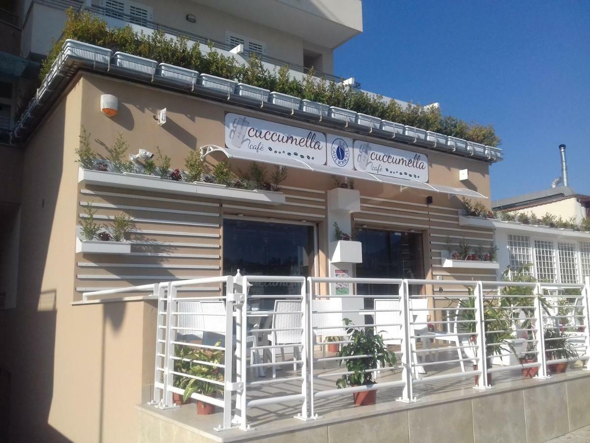 شقة Palazzo Del Mare نابولي المظهر الخارجي الصورة